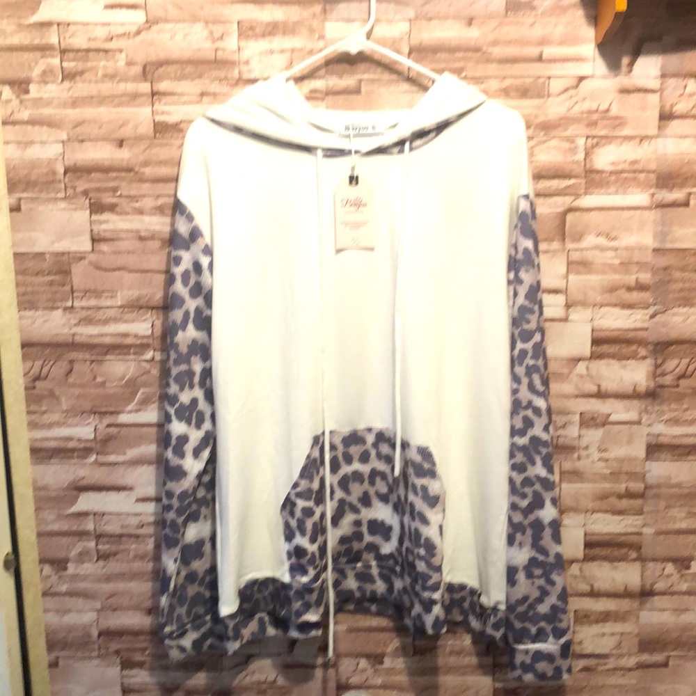 Berry you, womens hoddie, white leopard size 2xl